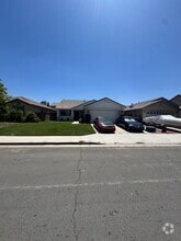 Building Photo - 1517 Marigold Dr