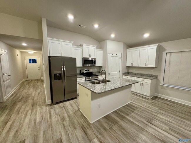 Building Photo - 108 Bingham Wy