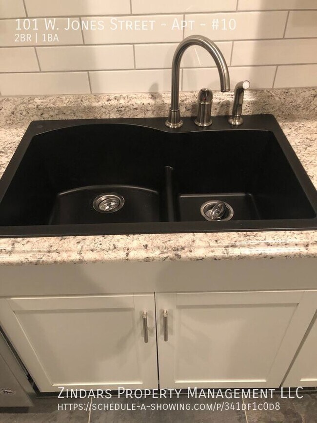 Building Photo - Brand new, completely remodeled 2 bedroom ...