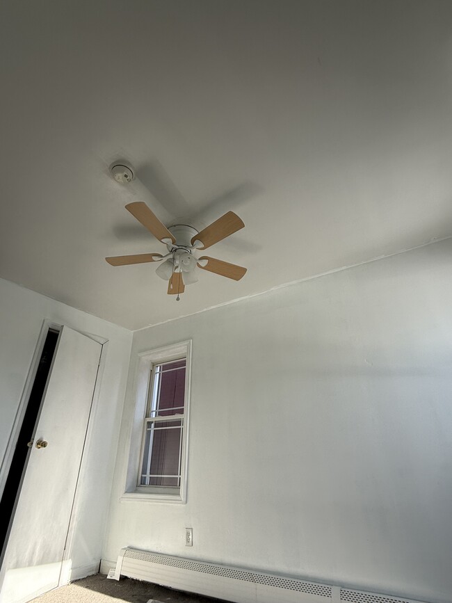 Building Photo - 362 Brunswick Ave