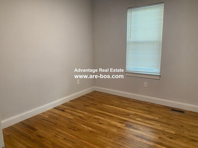 Foto del edificio - 10 Harding St