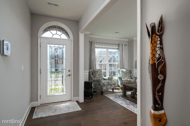 Foto del edificio - 4 br, 2.5 bath House - 339 Manitoba Lane