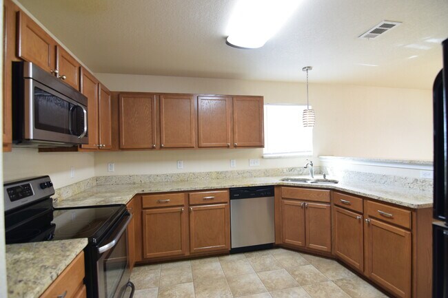 Foto del edificio - 5409 Lauren Lea Dr