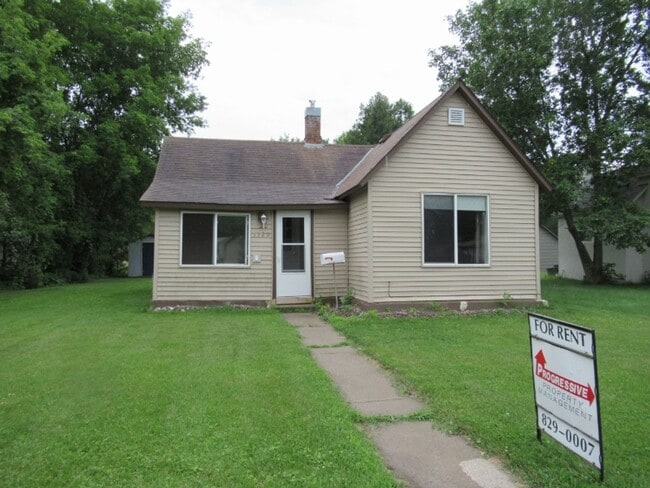 Building Photo - 2 bedroom house with a shed.
