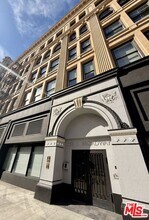 Building Photo - 253 S Broadway