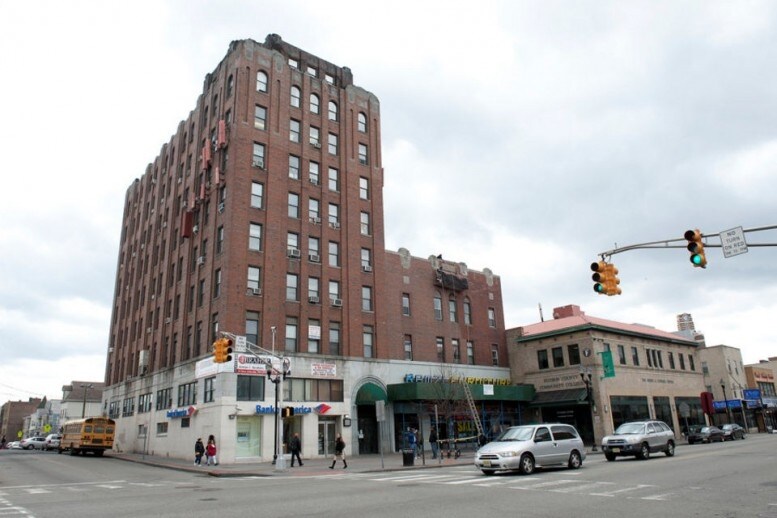 880 Bergen Ave, Jersey City, NJ 07306 Apartments Jersey City, NJ