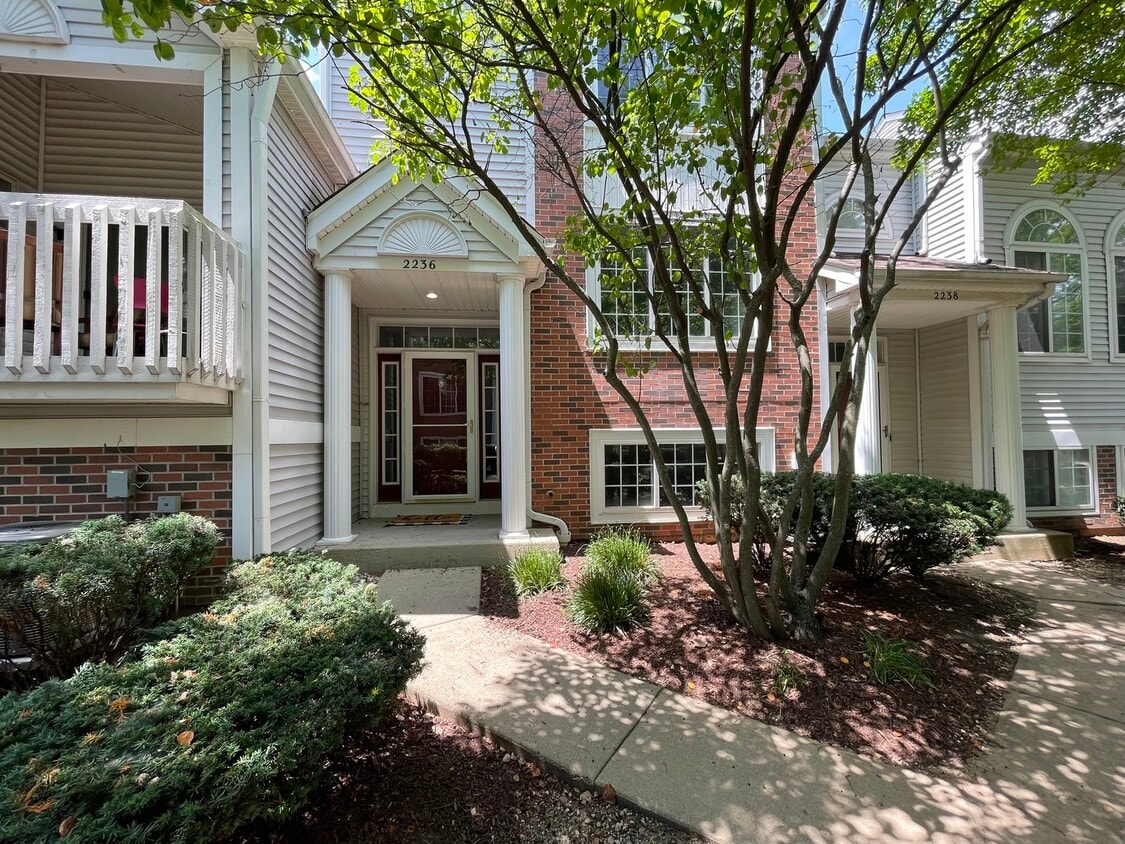 Primary Photo - 2236 Dawson Ln