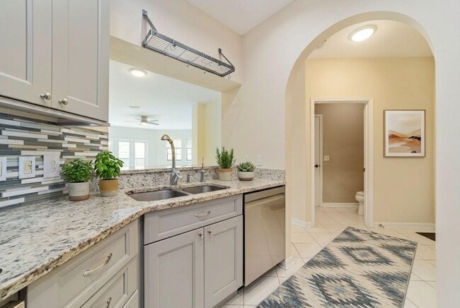 Foto del edificio - 2431 Vista Cove Rd