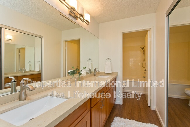 Building Photo - 91-979 Laaulu Street - 36B