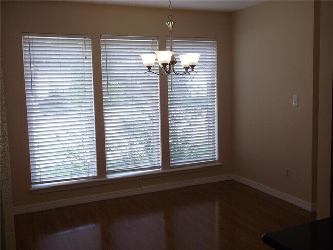 Building Photo - 4907 Tenderwood Dr