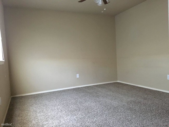 Foto del edificio - 3 br, 2 bath House - 617 SW 7th St