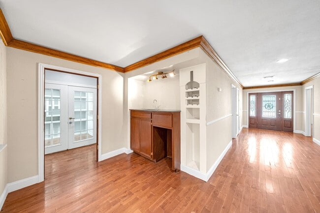 Building Photo - 13014 Skymeadow Dr