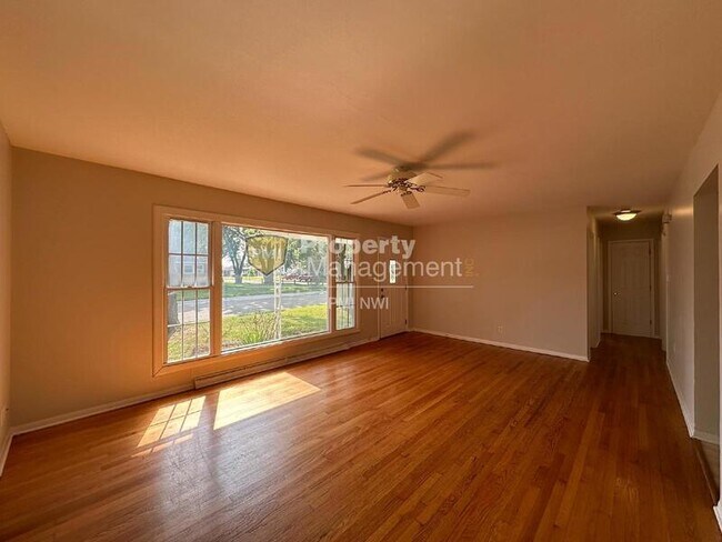 Building Photo - 1000 W 39th Ave