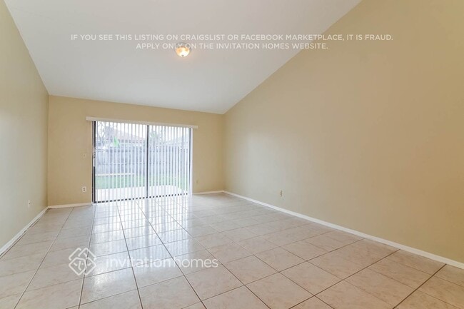 Building Photo - 155 Pinewood Cir