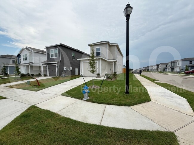 Building Photo - 6313 Kingfisher Wy