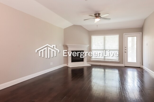 Building Photo - 126 Pleasant Hill Ln