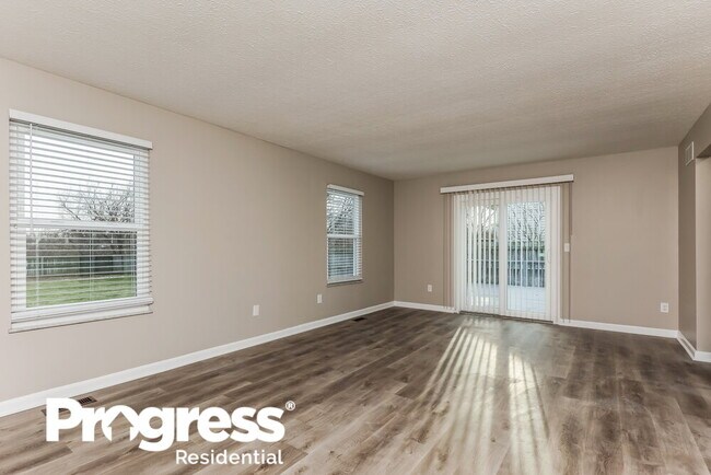 Foto del edificio - 1032 Cypress Ridge Pl