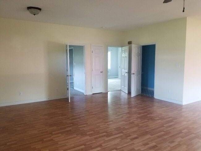 Building Photo - 416 True Vine Rd