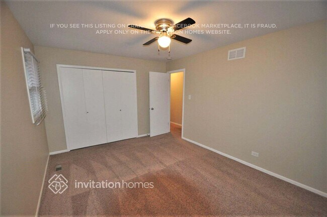 Foto del edificio - 15238 Ridgeland Ave