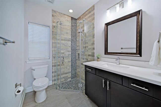 Building Photo - 5703 Kansas St