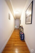 Building Photo - 8 Griggs St