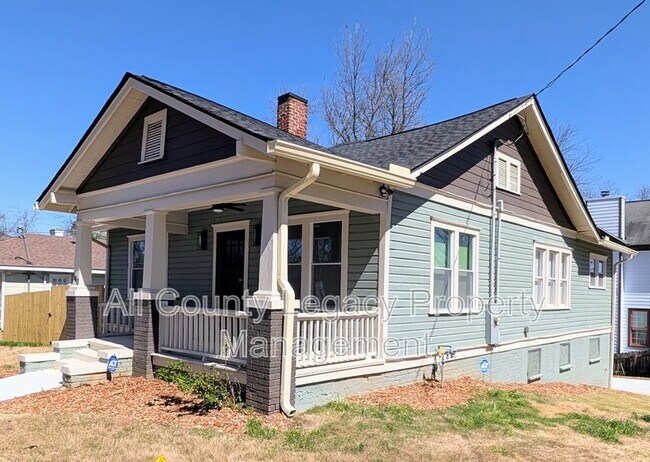 Foto del edificio - 940 Martin St SE