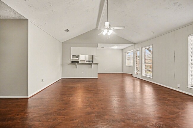 Building Photo - 15723 Blackhawk Blvd