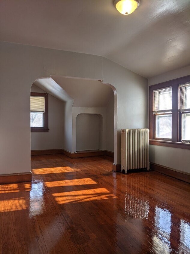 Building Photo - 5563 N 37th Street