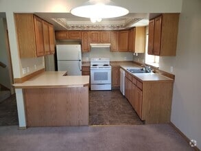 Building Photo - 511 N 19th Ave
