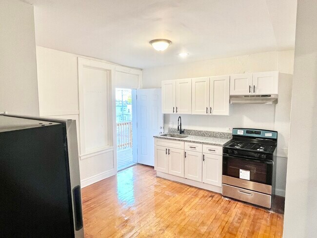 Foto del edificio - 4058 W Crystal St
