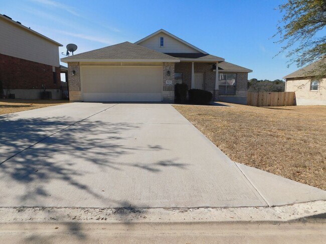 Building Photo - 523 Cattail Cir