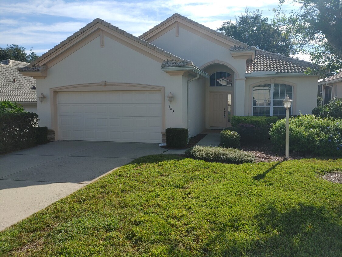 Foto principal - 589 W Doerr Path