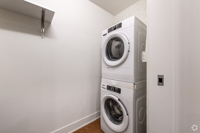 1BR, 1BA - Tinnerman Lofts