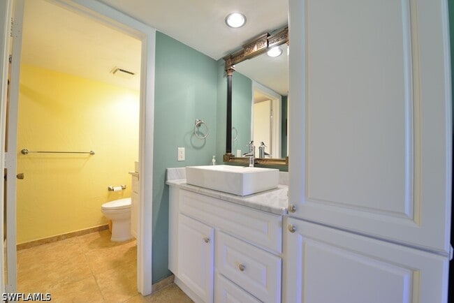 Building Photo - 25402 Golf Lake Cir