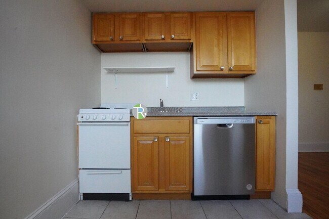 Foto del edificio - Allston 1 Bed – Heat & Hot Water Included – No Fee – 6/1