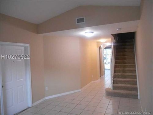 Foto principal - 2197 Anchor Ct