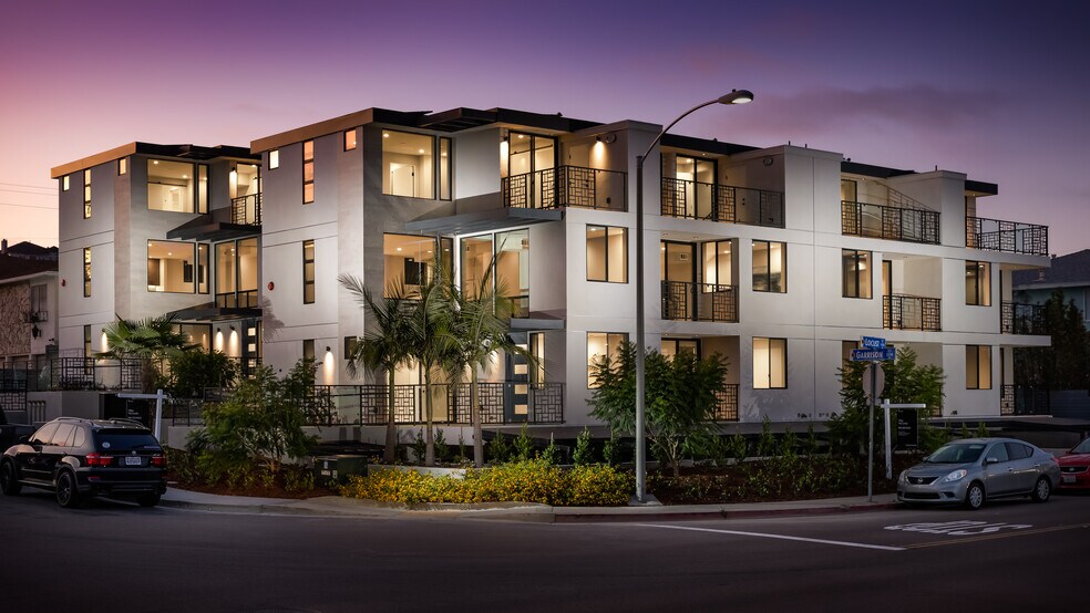 Bayview Townhomes at Point Loma