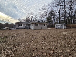 Building Photo - 10526 Buena Vista Blvd