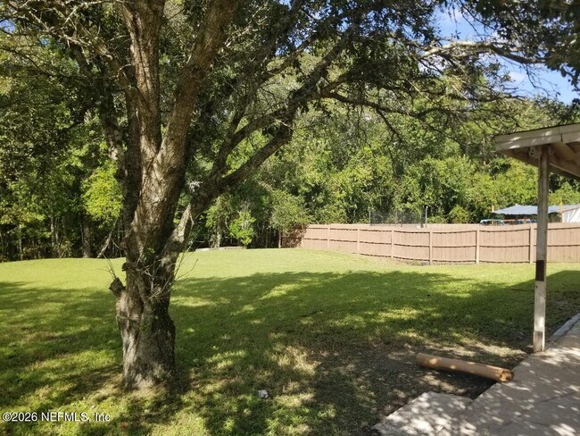Building Photo - 8280 Rocky Creek Dr