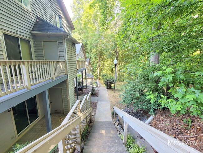 Photo - 6127 Old Plank Rd- House
