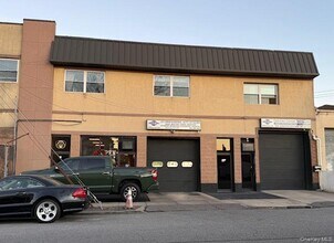 Building Photo - 223 Scherer Blvd