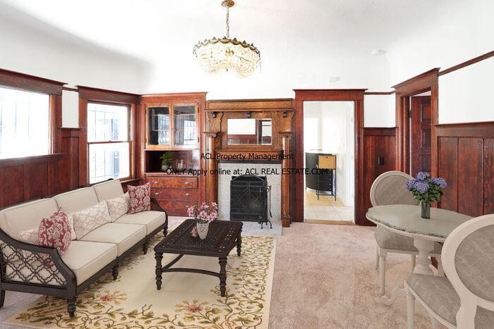 Primary Photo - Nicely Located, Pet Friendly, Lake Merritt...