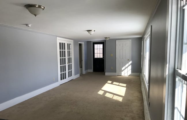 Building Photo - 53 Hodgdon