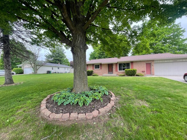 Foto del edificio - Ranch located in Jenison School District