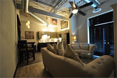 Foto del edificio - 313 E Lafayette St