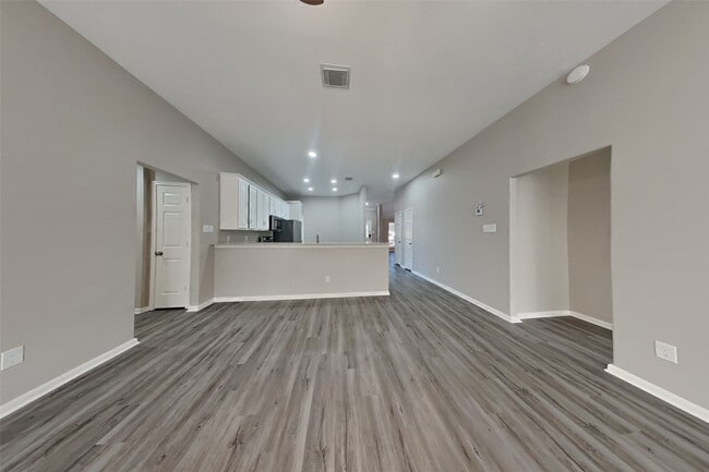 Building Photo - 3606 Chatwood Dr