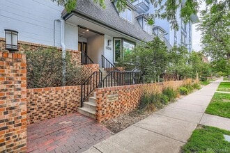 Building Photo - 555 E 10th Ave