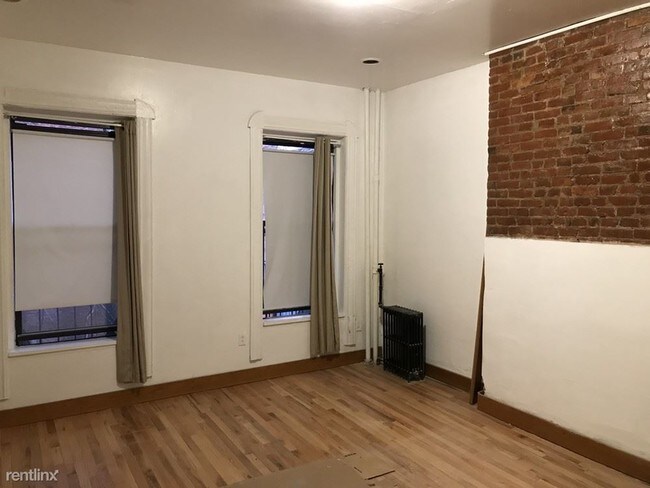 Building Photo - 345 Stuyvesant Ave