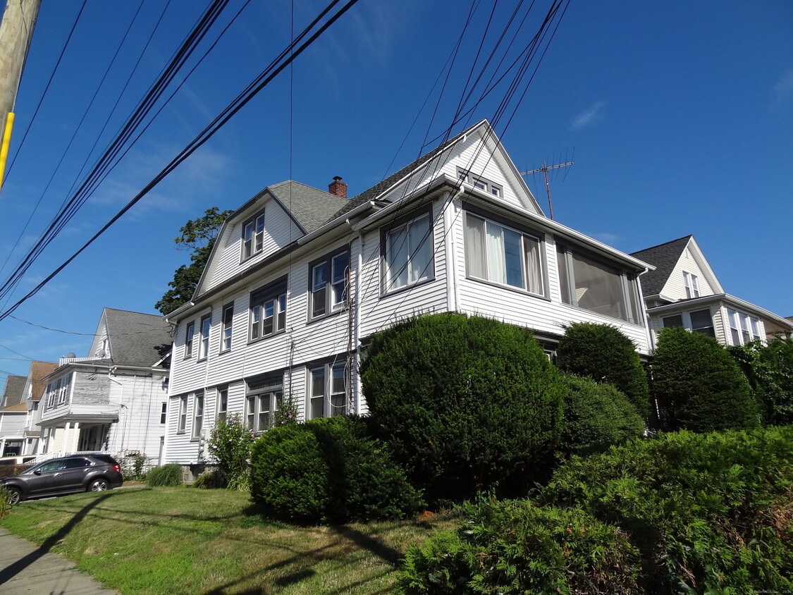 Primary Photo - 373 Ellsworth St