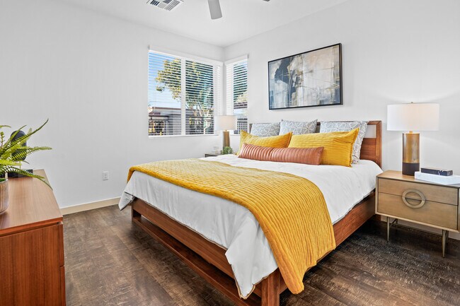 Building Photo - Landing at Fiesta Village